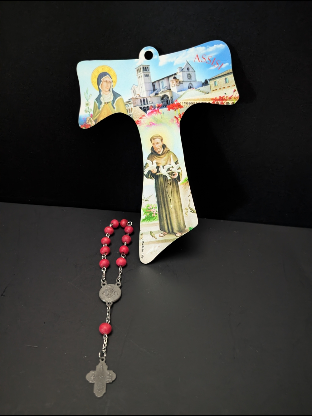 St Francis Of Assisi Wall Tau Cross with Red Rosary 8-2026D5